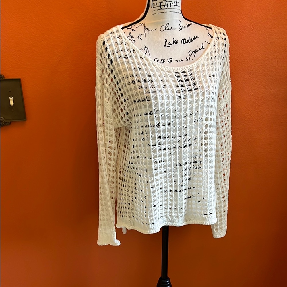 POL White Crew Neck Sweater Lightweight Open-Knit Design